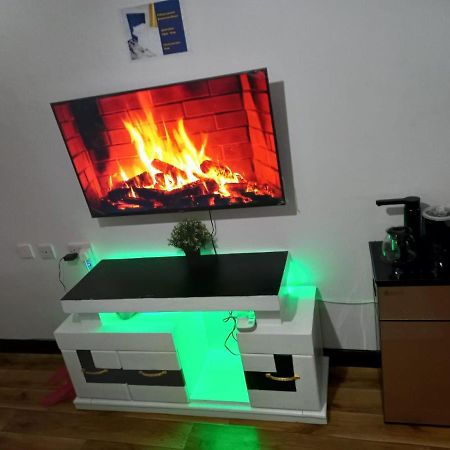 Jacky'S Fully Furnished Apartments Накуру Экстерьер фото