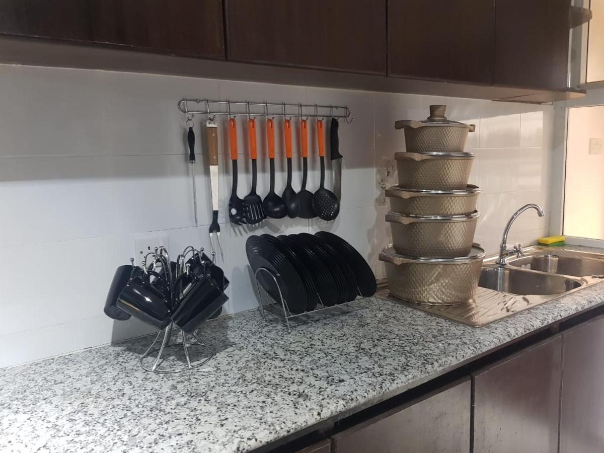 Jacky'S Fully Furnished Apartments Накуру Экстерьер фото